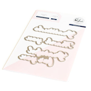 PF162022 Fall Leaf Border Sentiments Die